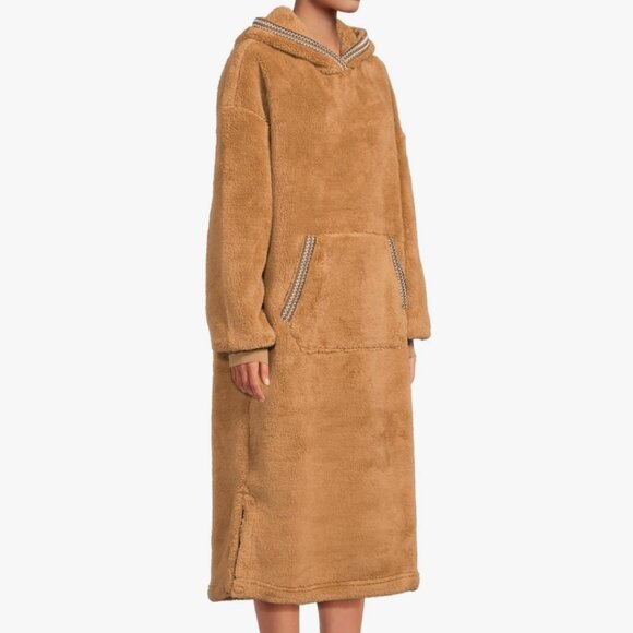 UGG Fluff Oversized Hoodie – Unisex S/M – Chestnut – NWT - Picture 6 of 12